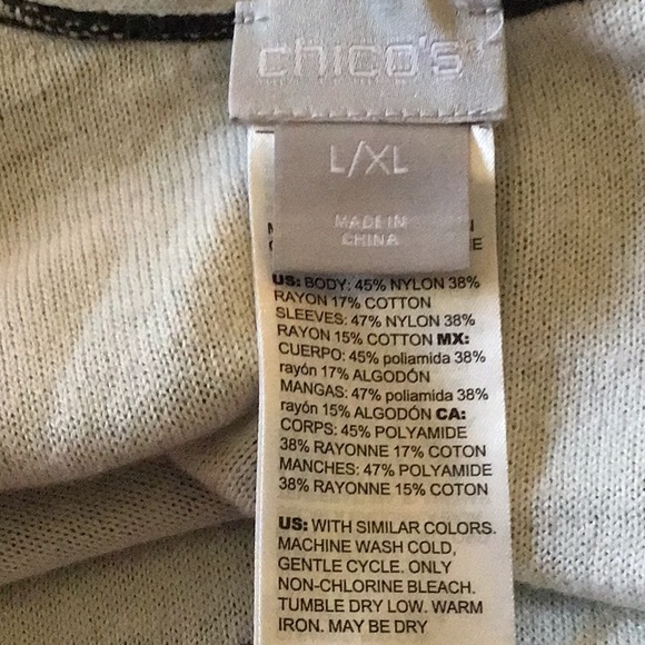 Chico’s Black w/White Leaf Print Sweater/Wrap - Picture 4 of 4